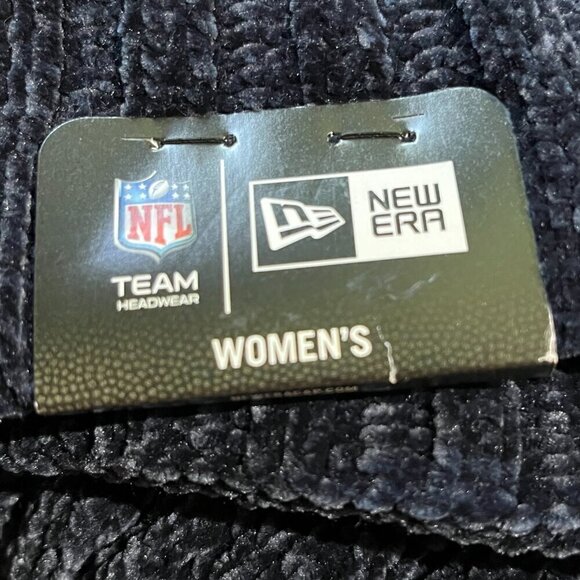 Houston Texans Women's NFL Brand Cuffed Soft Chenille Knit Beanie Cap Navy - Picture 5 of 9
